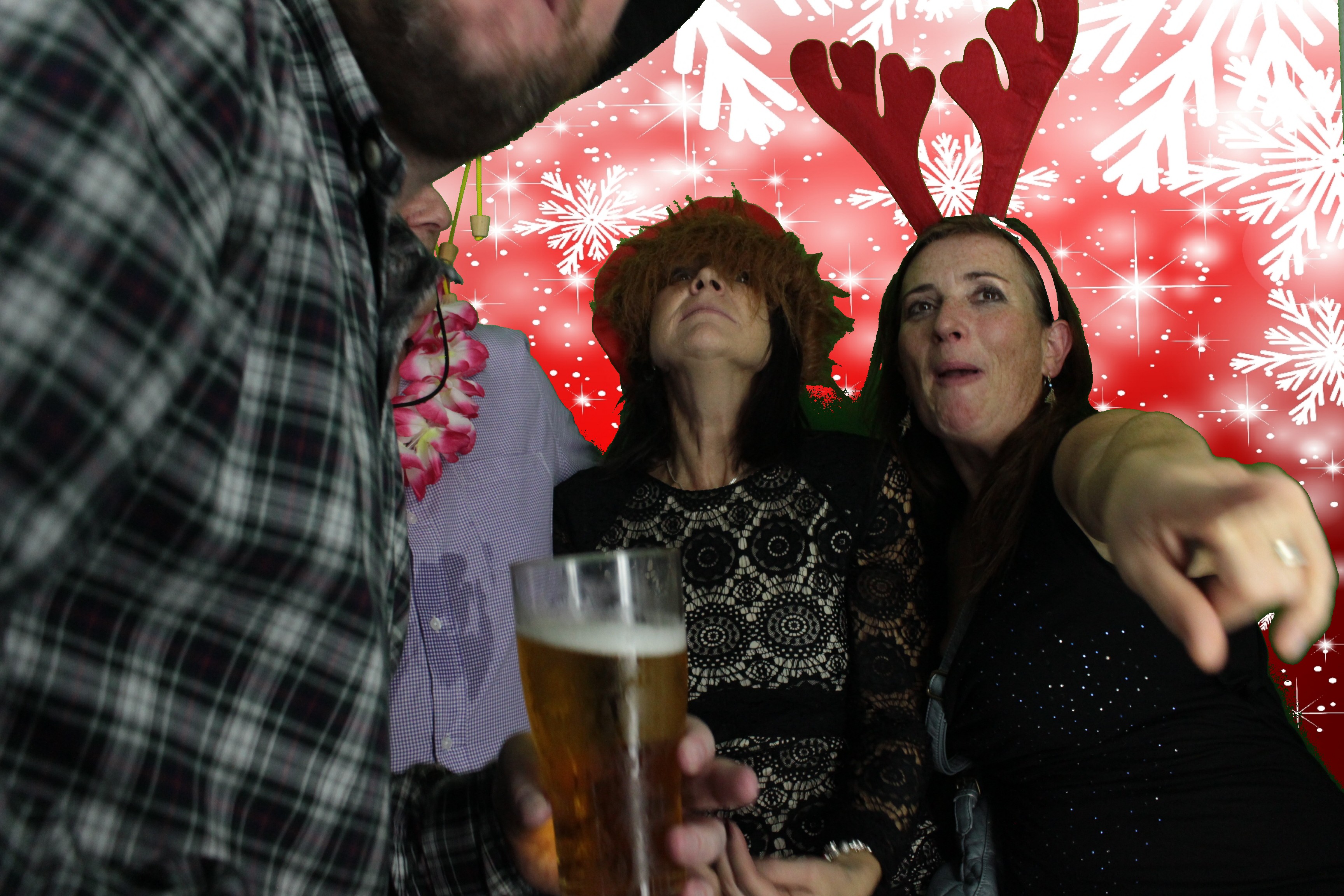 One Line Christmas Party | View more photos from the event at gallery.myphotoboothexperience.co.uk/u/MyPhotoBoothExperienceLtd/One-Line-Christmas-Party